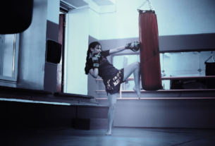 Beneficios de combinar Muay Thai y levantamiento de pesas