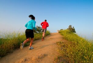 Beneficios de correr cuesta arriba para mejorar tu resistencia.