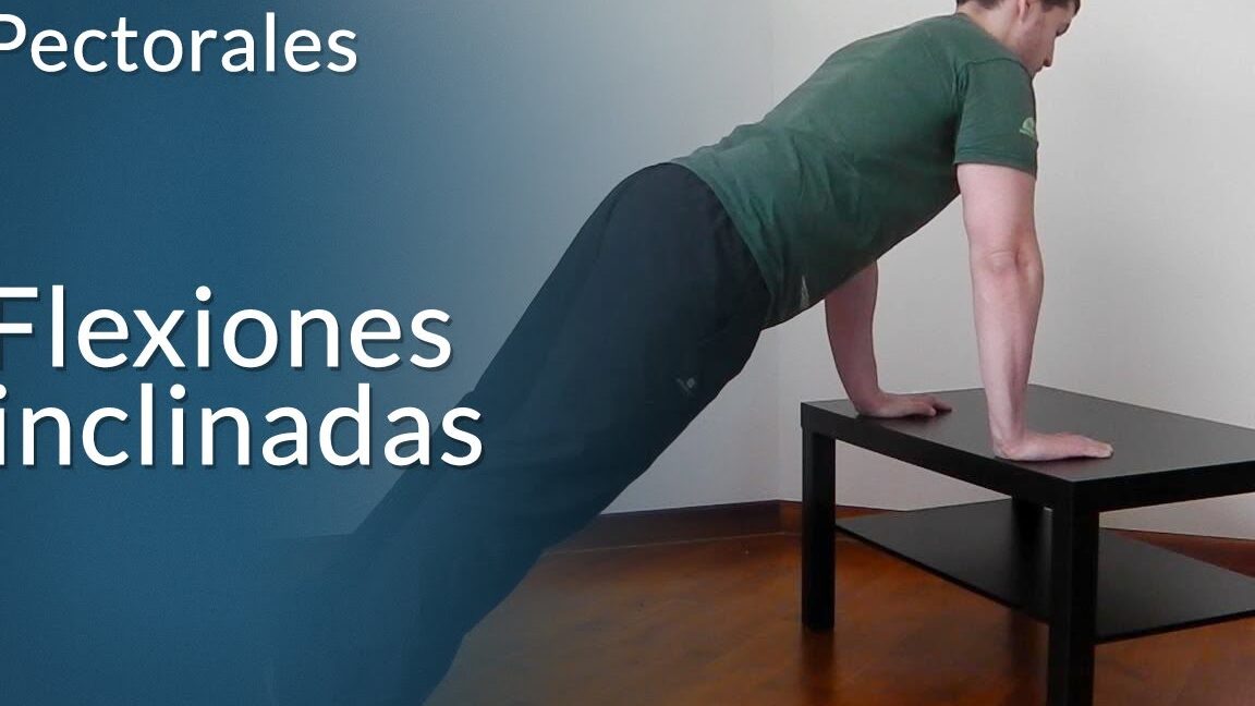 Cómo trabajar el pecho superior con flexiones de brazos