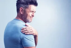 Dolor de hombros después de entrenar pecho