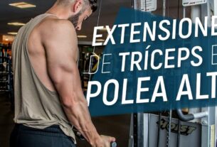 Ejercicio de Tríceps: Pulldown con Agarre Inverso