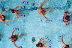 Entrenamientos de alta intensidad en la piscina: ¡Potencia y diversión acuática!