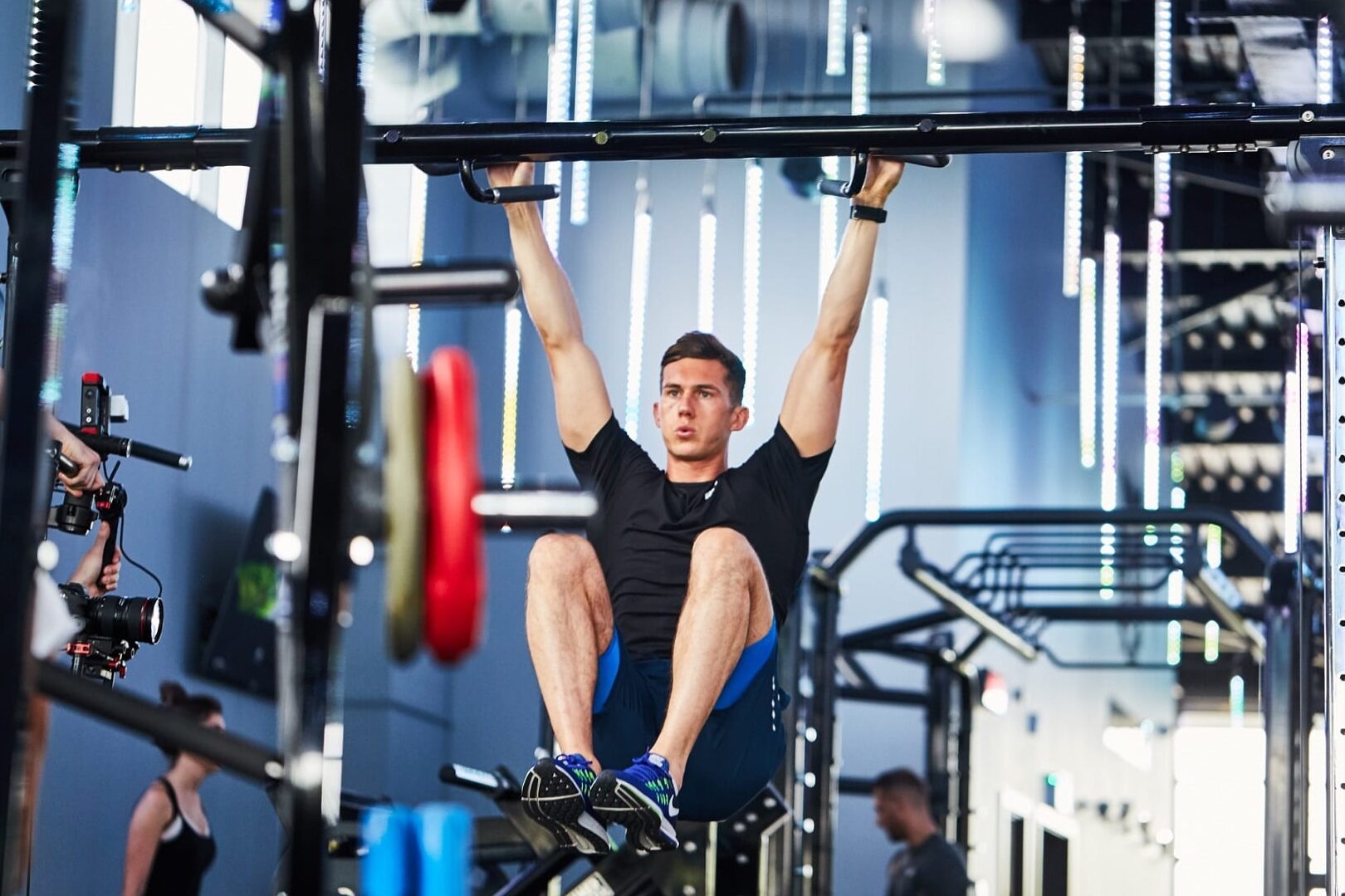 Rutina de suelo en gimnasia masculina: consejos y ejercicios esenciales